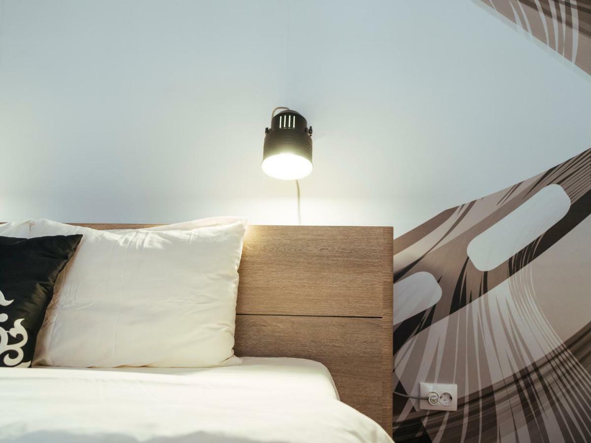בוקרשט Alba Apartment On Calea Victoriei מראה חיצוני תמונה